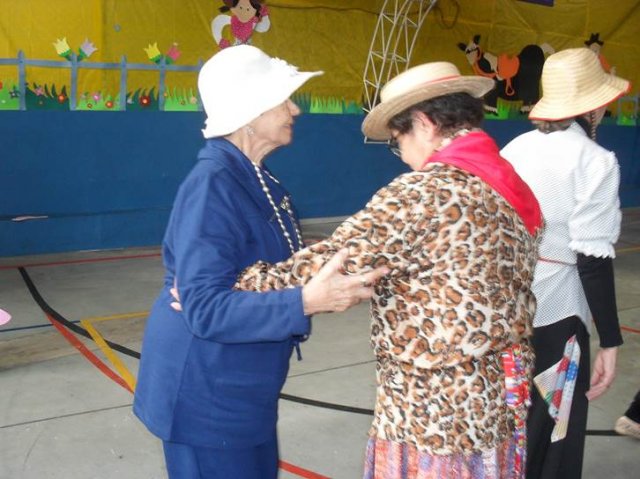 image352