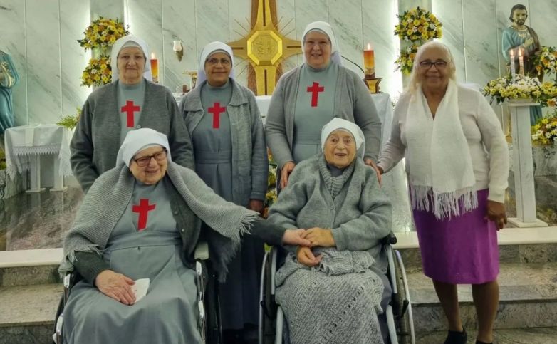 Filhas de S&atilde;o Camilo celebram jubileus de vida religiosa