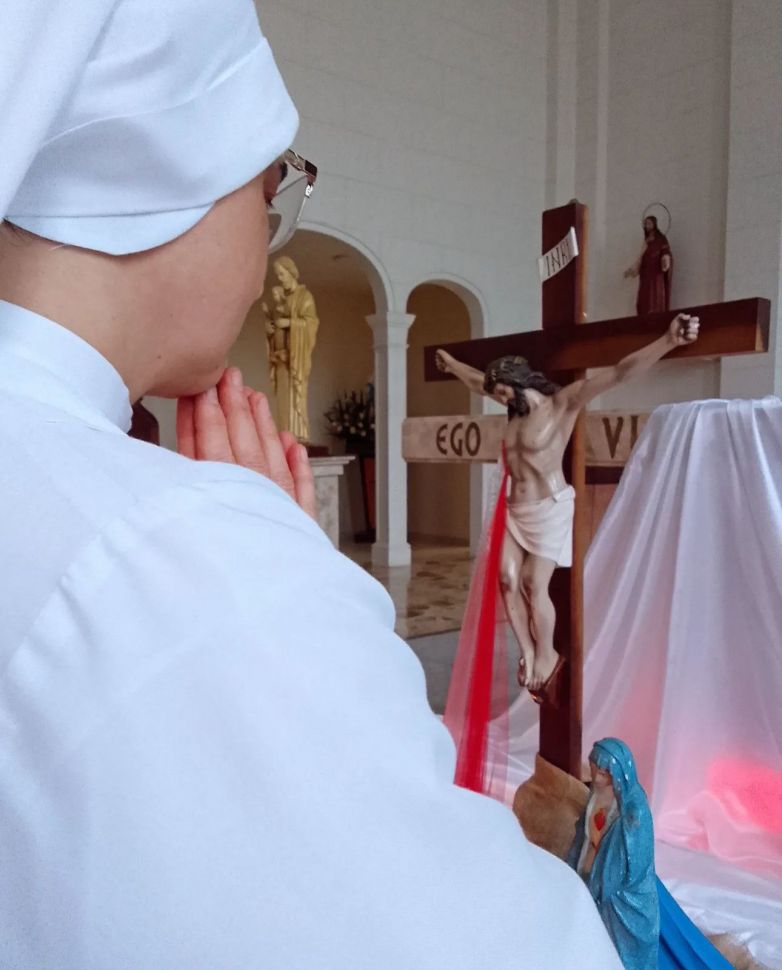 Orienta&ccedil;&otilde;es para mulheres que desejam seguir a Vida Religiosa