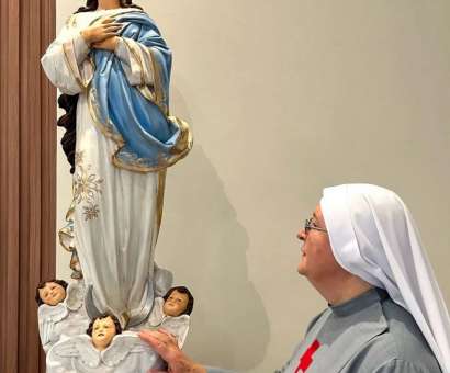 Mãe que inspira fé e cuidado: a devoção das Filhas de São Camilo a Nossa Senhora